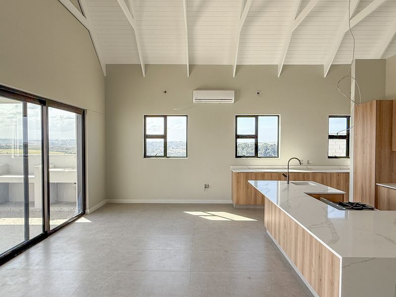 Modern Family Living in Tranquil Springvale Country Estate - Photo 10