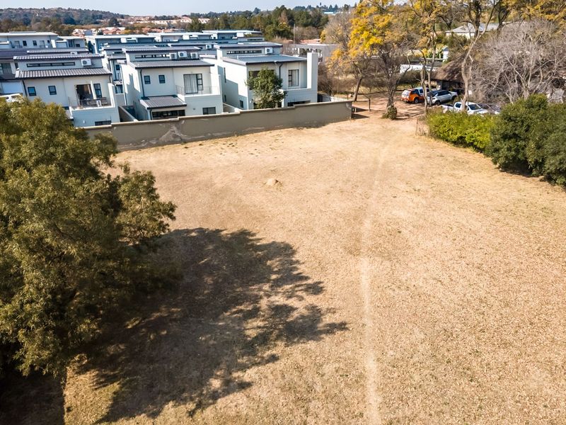 Prime Lonehill Development Opportunity / 9 450sqm / +- 21 residential units - Photo 6