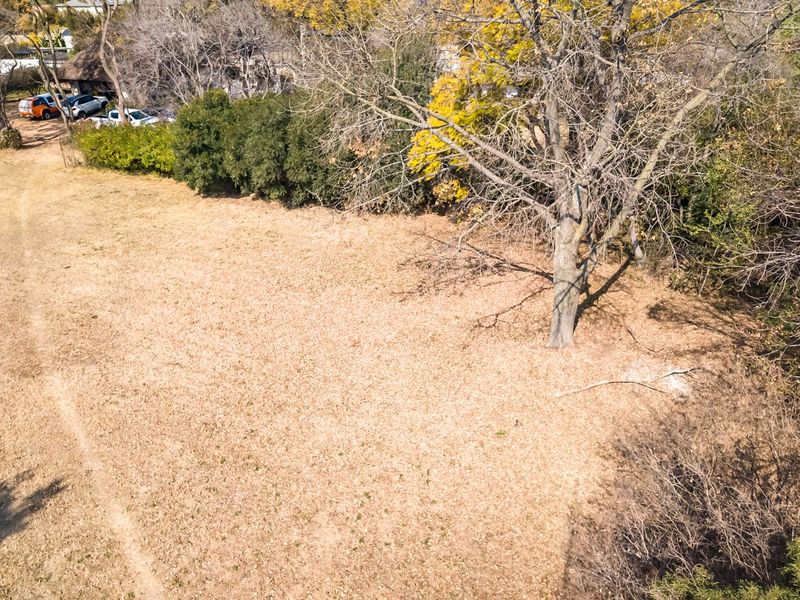 Prime Lonehill Development Opportunity / 9 450sqm / +- 21 residential units - Photo 9