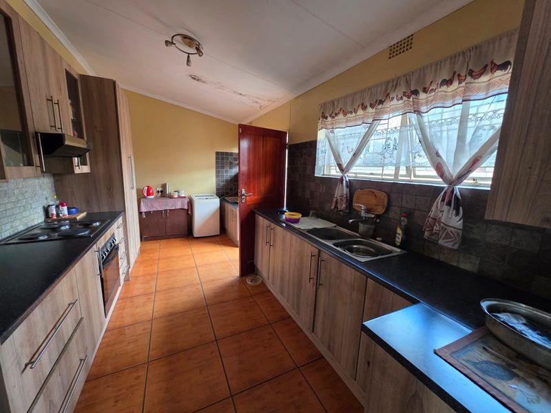 Cosy Family Home for Sale – Sasolburg - Photo 5