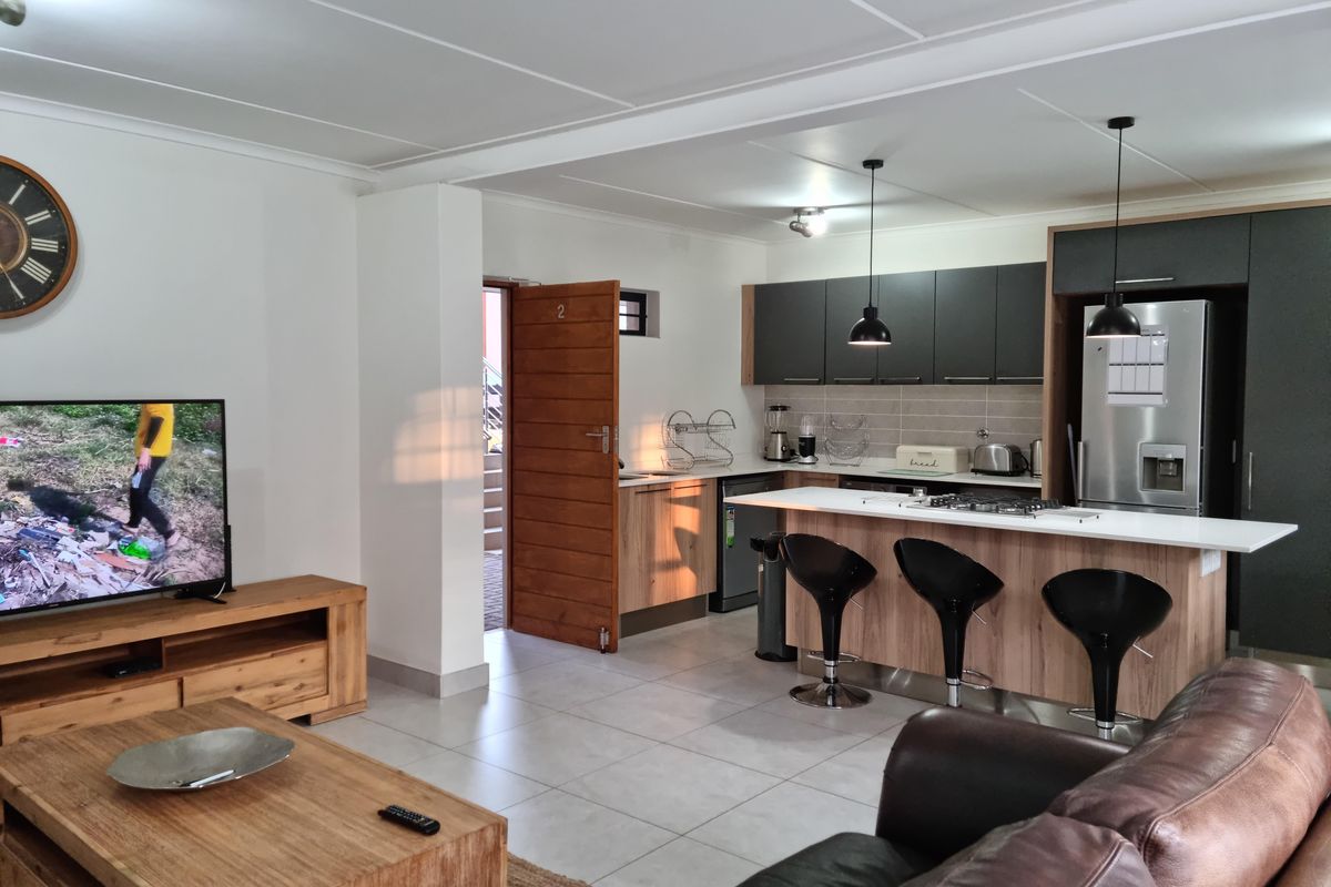 Modern 3-Bedroom Home for Sale in a Luxurious Upmarket Estate - Photo 4