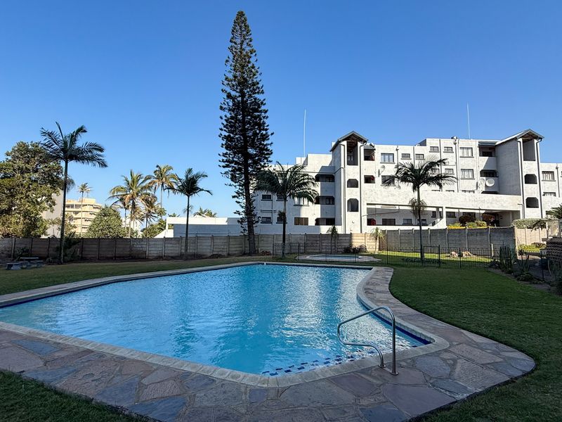 Location Location Location!!! - Photo 2