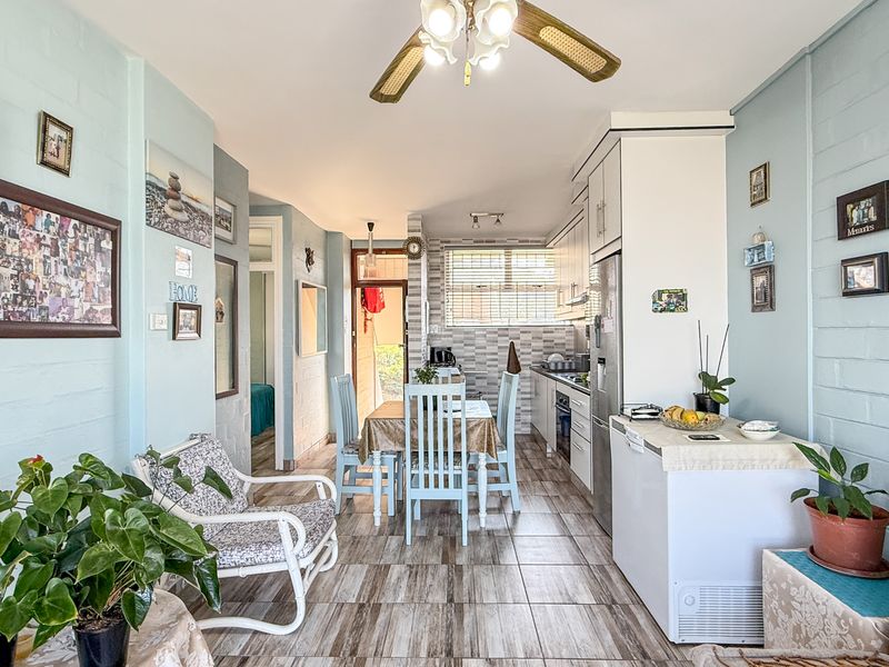 Location Location Location!!! - Photo 3