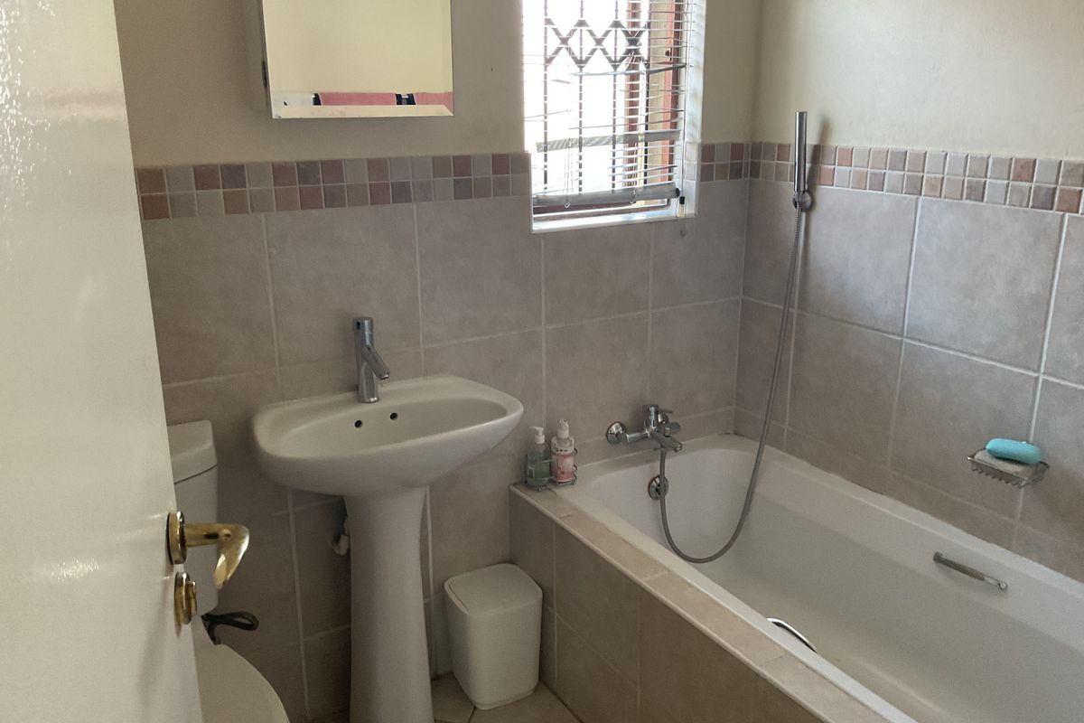 Townhouse For Sale In Centurion - Photo 5