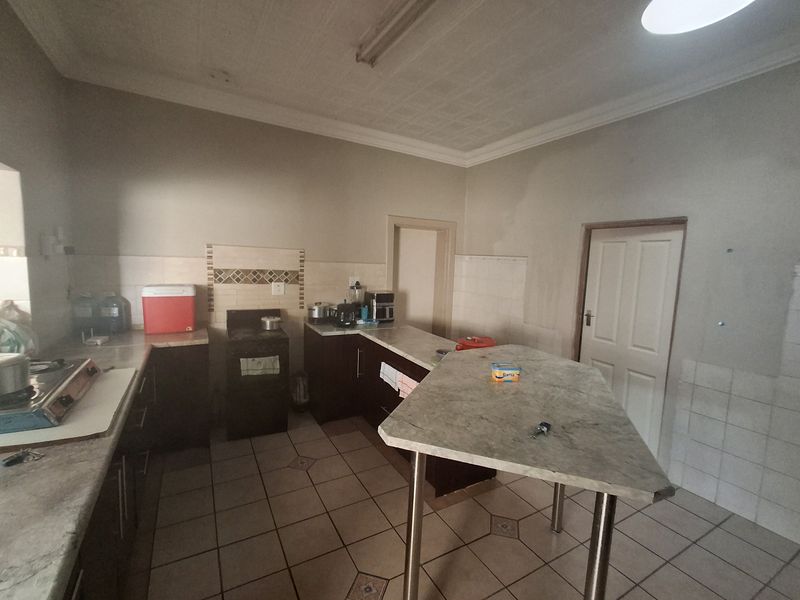 Spacious 4-Bedroom Home with Income Potential & Modern Comforts - Photo 8