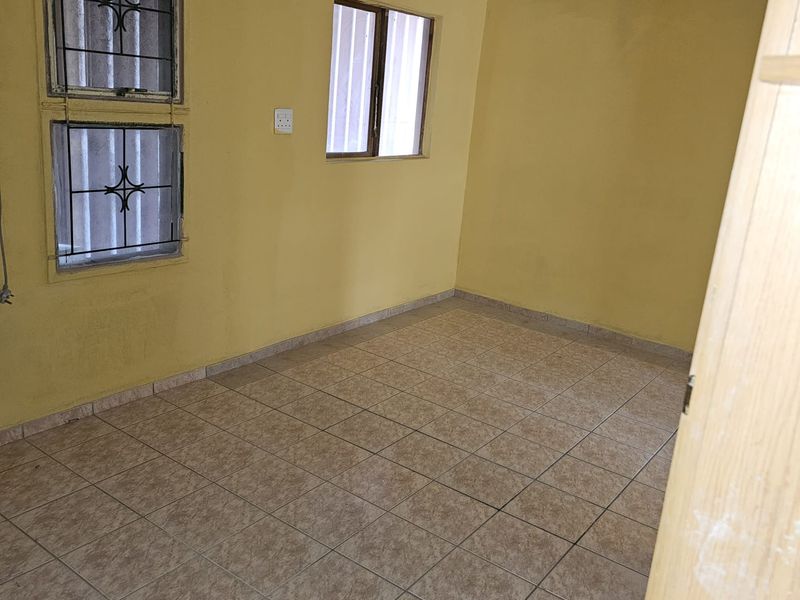 Garden Cottage Rental Monthly In Richards Bay - Photo 3