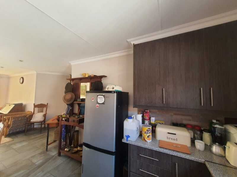 Townhouse In A Secured Complex In SW 2 - Photo 5