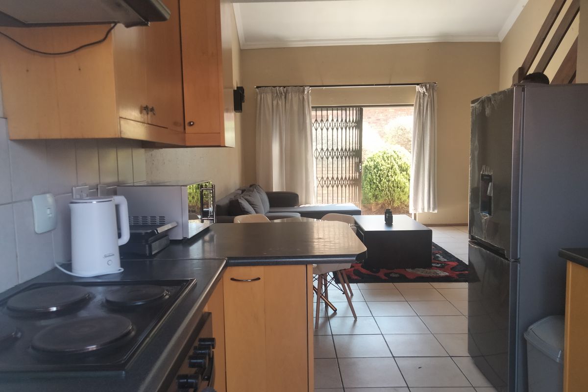 3bedroom 2bathroom duplex townhouse - Photo 5