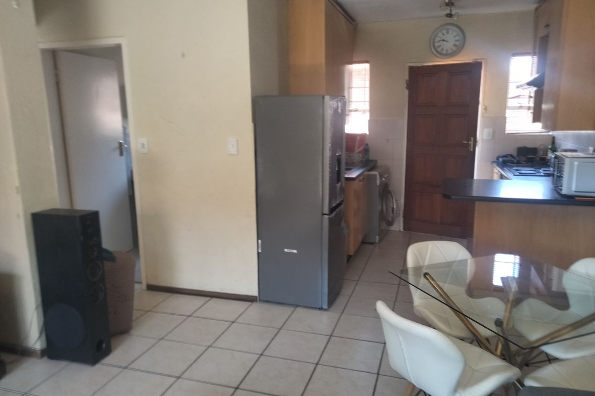 3bedroom 2bathroom duplex townhouse - Photo 4