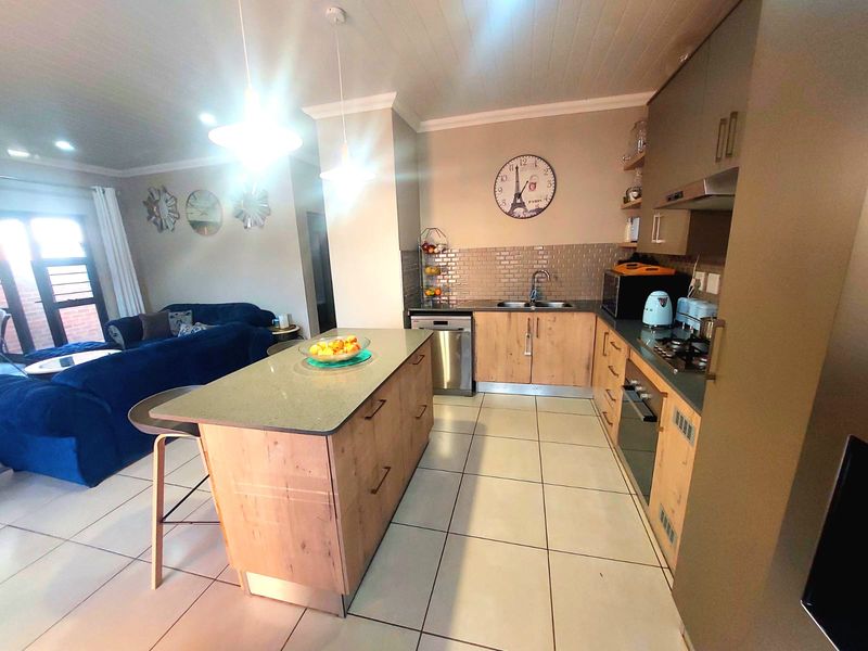 Superb 3 Bedroom House Montana - Photo 3