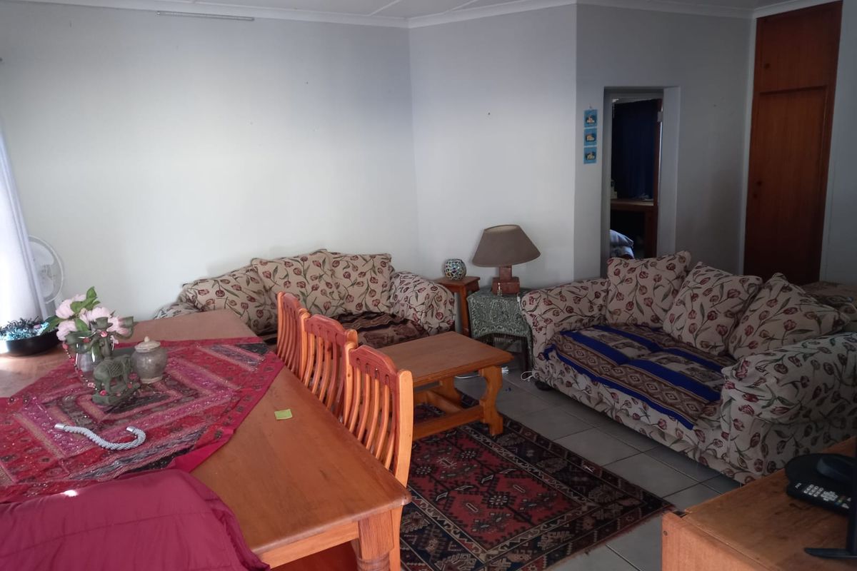 Charming 3-Bedroom Home in Tranquil Aston Bay – Ideal Starter or Family Homey - Photo 5