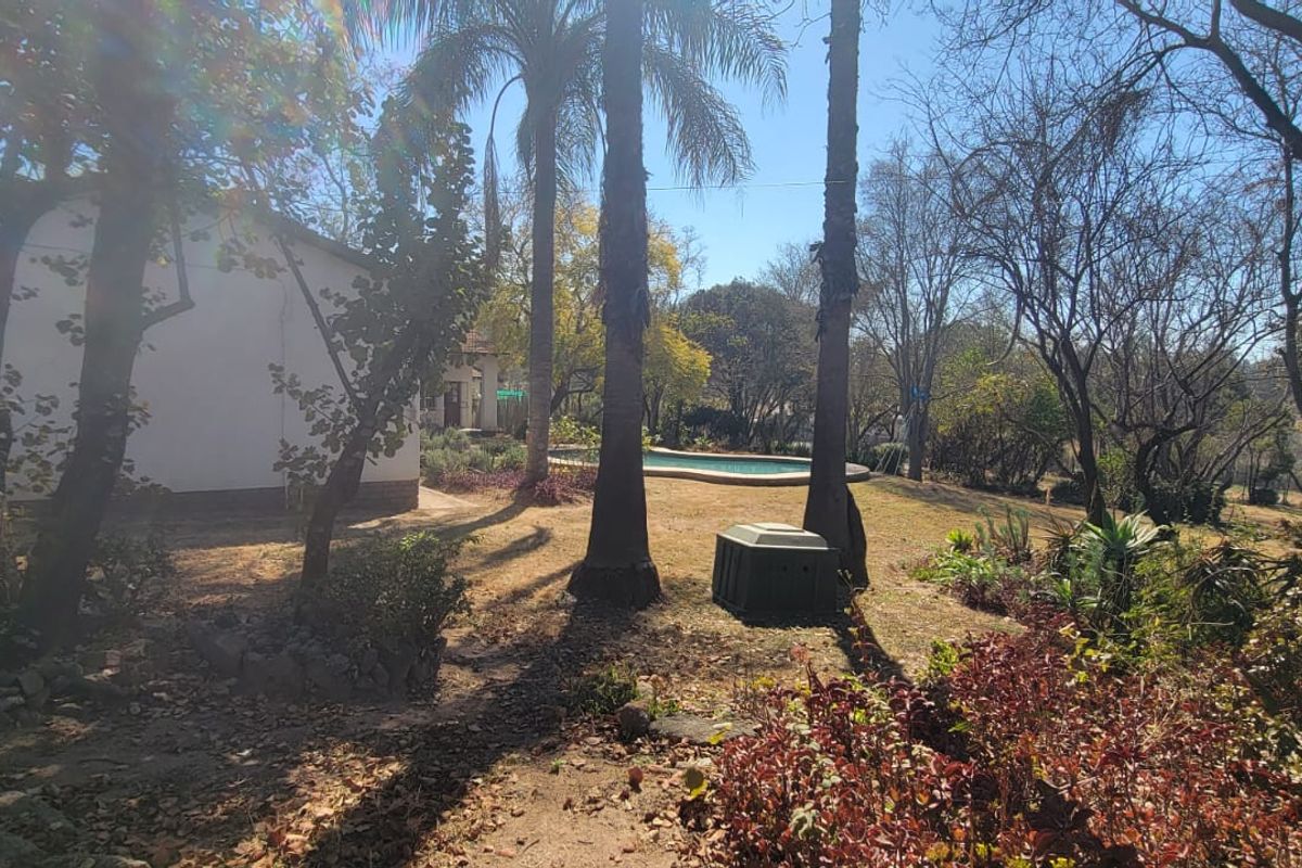 Farmall smallholding easy access from Malibongwe - Photo 4