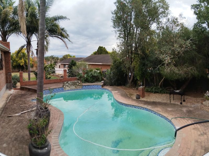 Stylish Facebrick Home in the Heart of Winterhoek Park - Photo 8