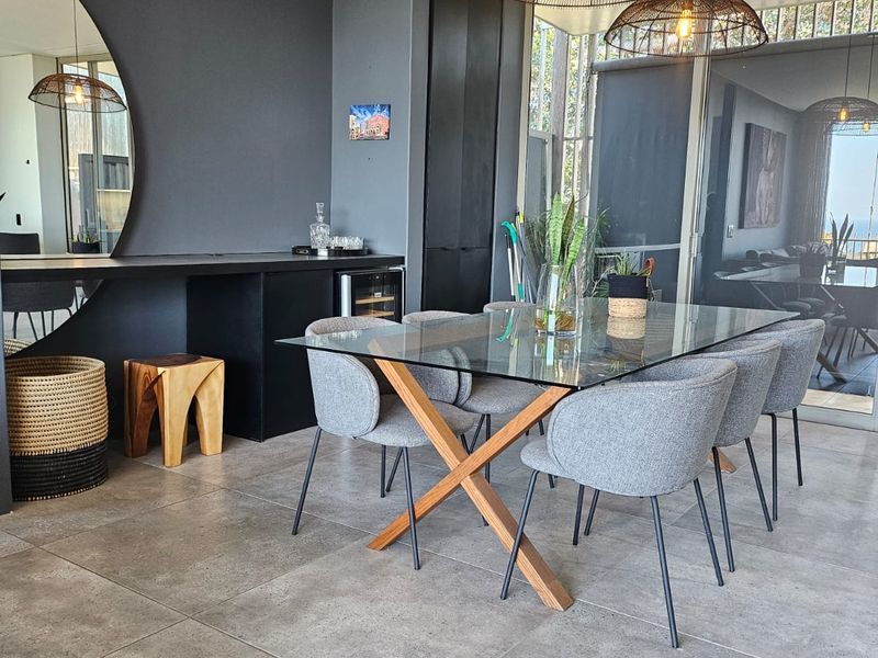 Modern 2-Bedroom Forest Apartment in Dunkirk Estate - Photo 2