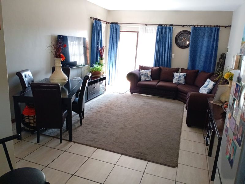 2-Bedroom Townhouse – Terra Nova Lifestyle Estate, Trichardt - Photo 2