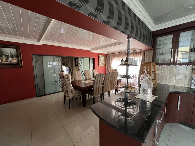 Modern Family Home in a Secure Estate – Polokwane - Photo 3