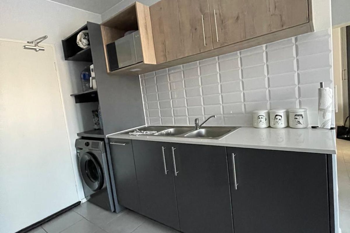 Modern 2 Bedroom, 2 Bathroom Apartment in Pepper Lane, Kosmosdal - Photo 4