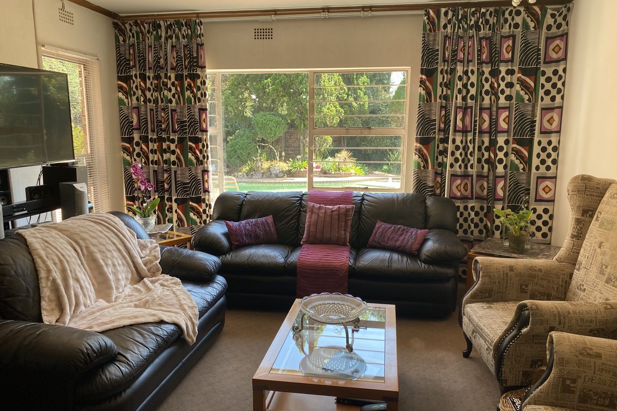 3 Bedroom Corner Stand Atlasville - Photo 4