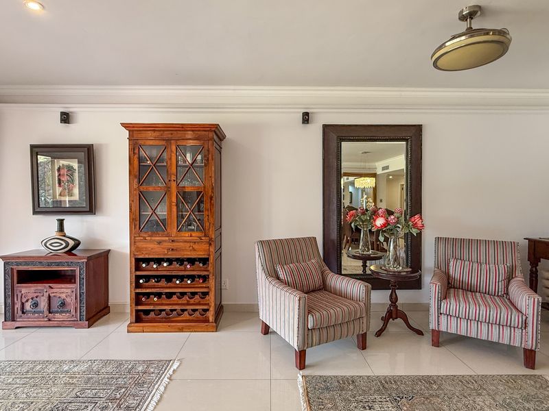 Elegant Single-Level Living with Private Garden - Photo 7