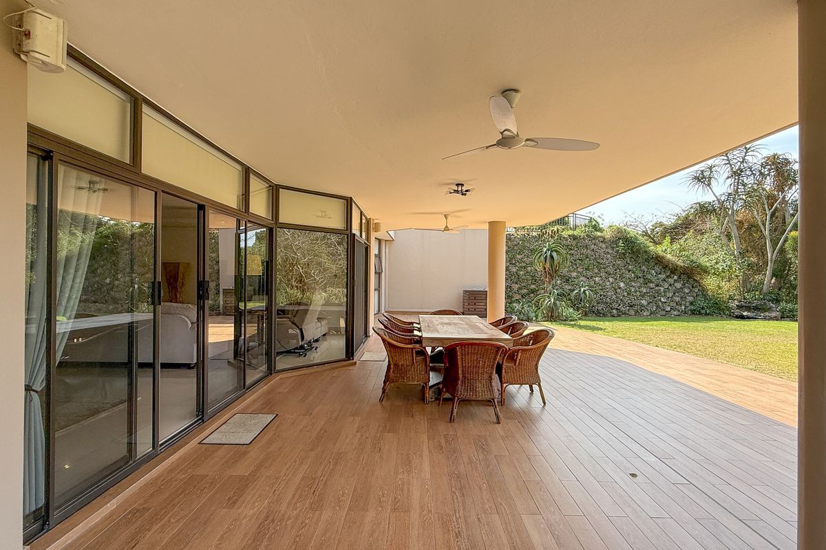 Elegant Single-Level Living with Private Garden - Photo 2
