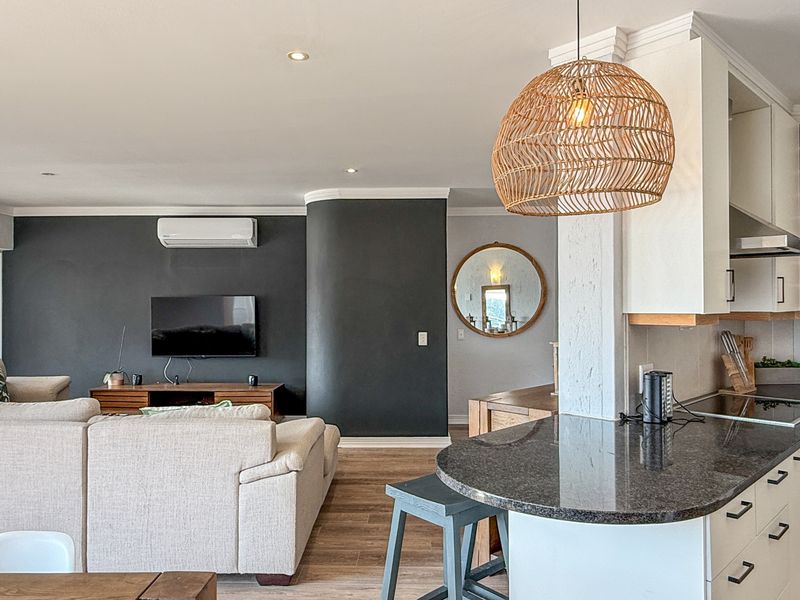 Stunning Modern Apartment with Sea Views in Simbithi Estate - Photo 7