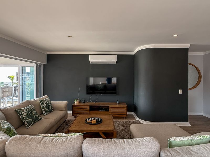 Stunning Modern Apartment with Sea Views in Simbithi Estate - Photo 6