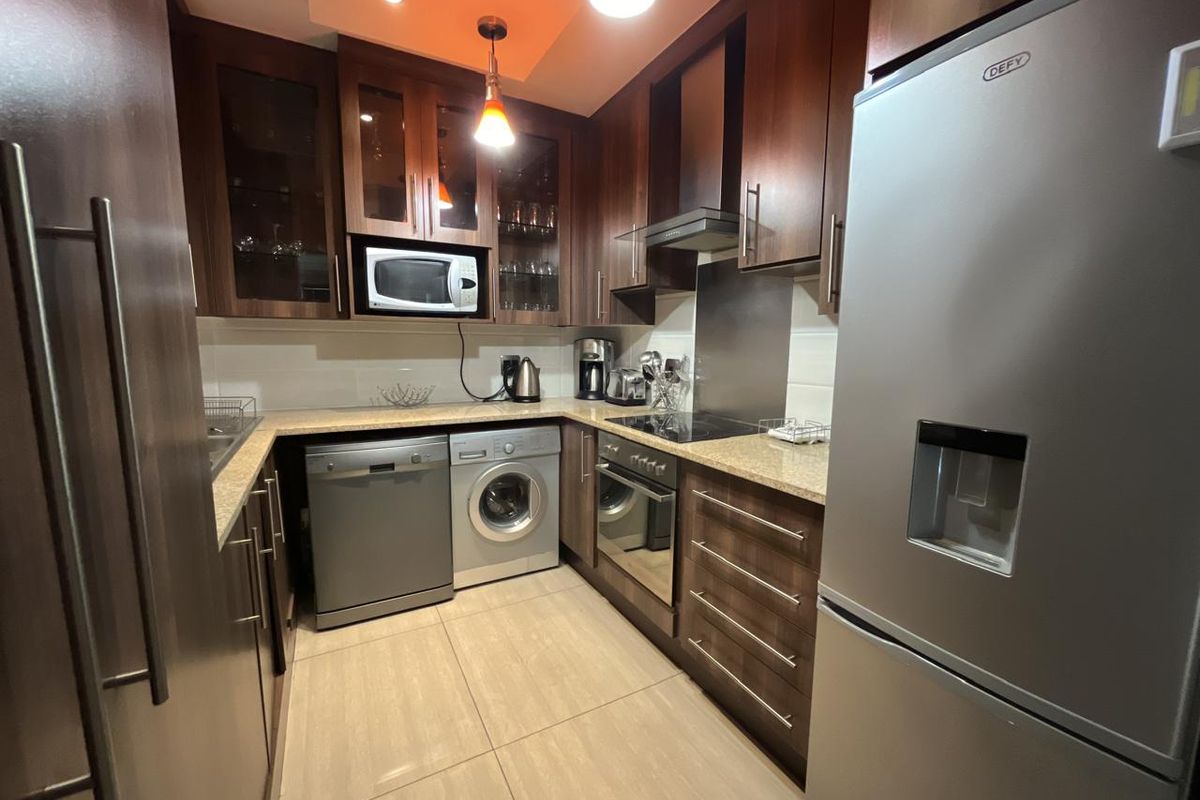 Modern 3 bedroom property for sale in Vaalpark, popular complex, with easy river access and close to - Photo 4