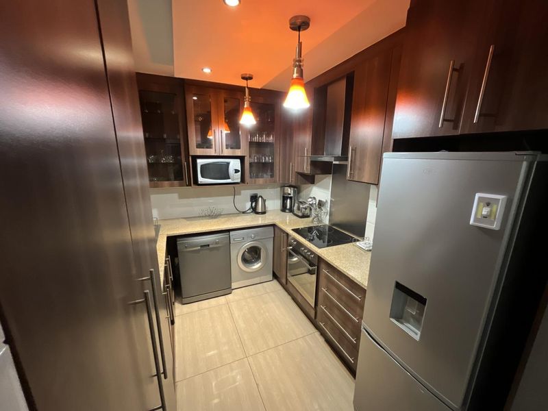 Modern 3 bedroom property for sale in Vaalpark, popular complex, with easy river access and close to - Photo 5