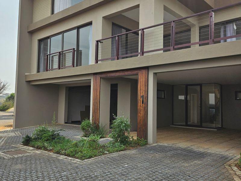 Stunning 4-Bedroom Townhouse in Zimbali Estate – R5,995,000 - Photo 4
