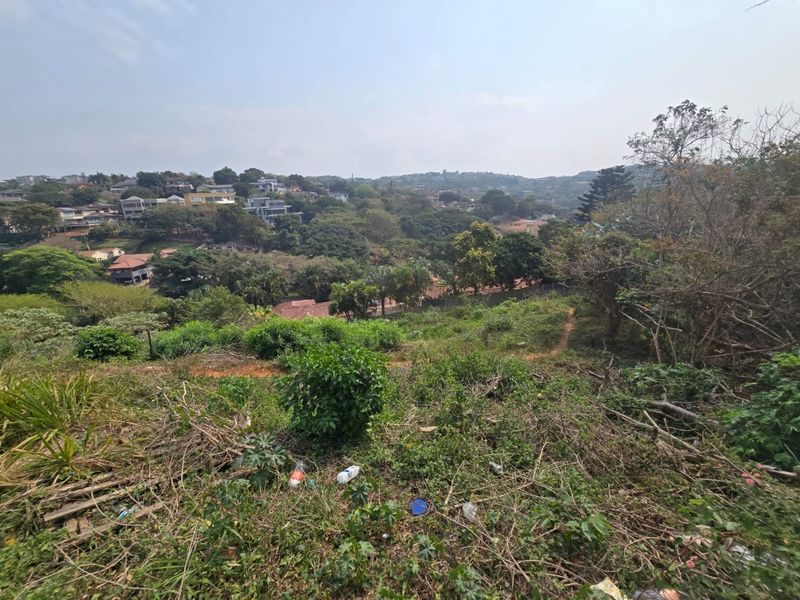 Prime 1025m2 Vacant Stand in Central Ballito – Sea View Potential - Photo 4