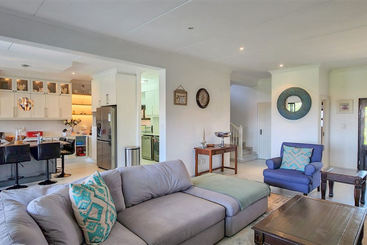 4 Bedroom Townhouse in Zimbali Estate - Photo 5