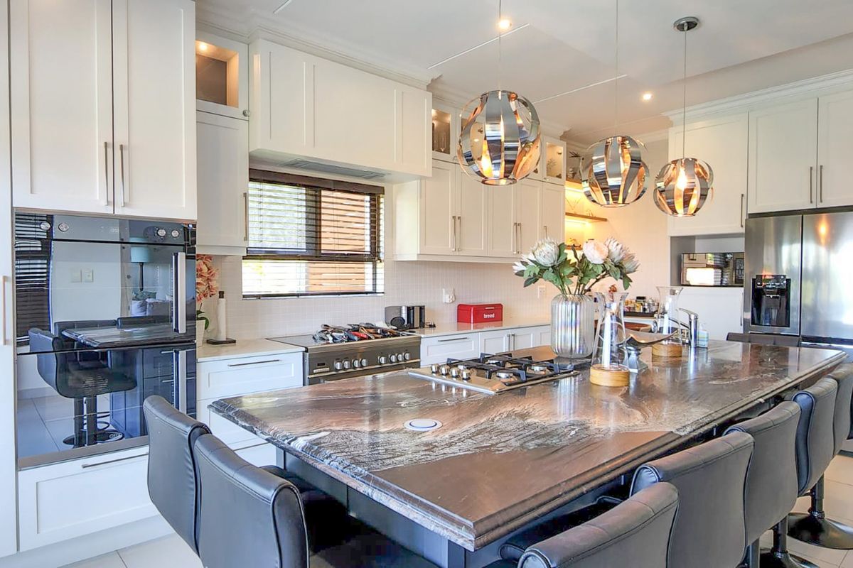 4 Bedroom Townhouse in Zimbali Estate - Photo 3