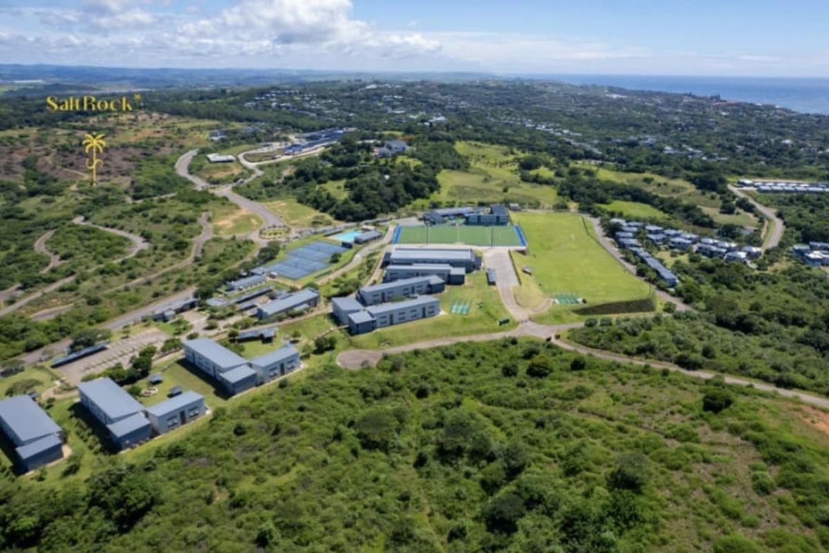 VACANT STAND IN SALT ROCK - NO TRANSFER DUTIES - Photo 3