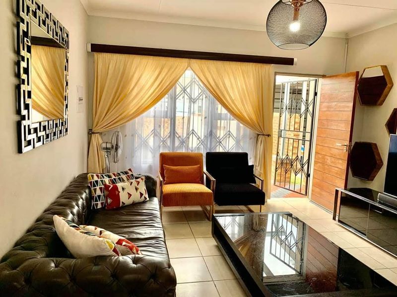 Modern, Secure and Stylish 3 Bedroom Home with En-Suite Master Retreat - Photo 7