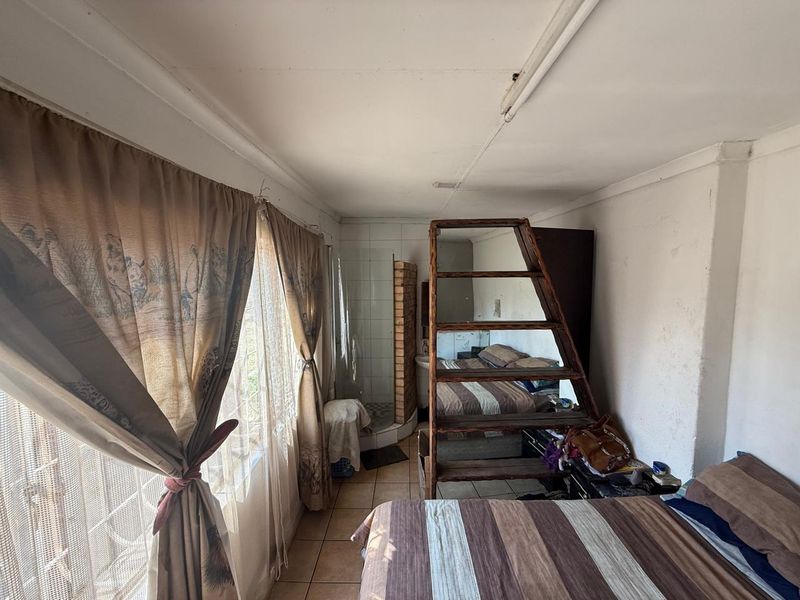 Investment Gem in Withok Estate Holdings – Multi-Mandate - Photo 8