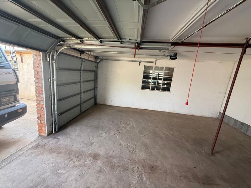 Investment Gem in Withok Estate Holdings – Multi-Mandate - Photo 3