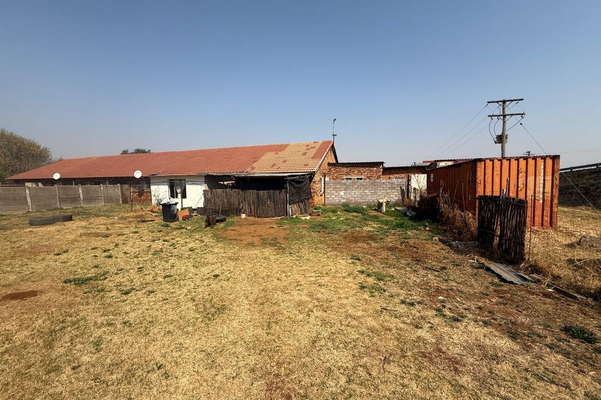 Investment Gem in Withok Estate Holdings – Multi-Mandate - Photo 2