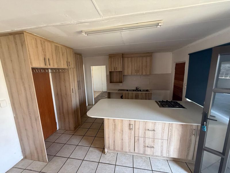 Investment Gem in Withok Estate Holdings – Multi-Mandate - Photo 5