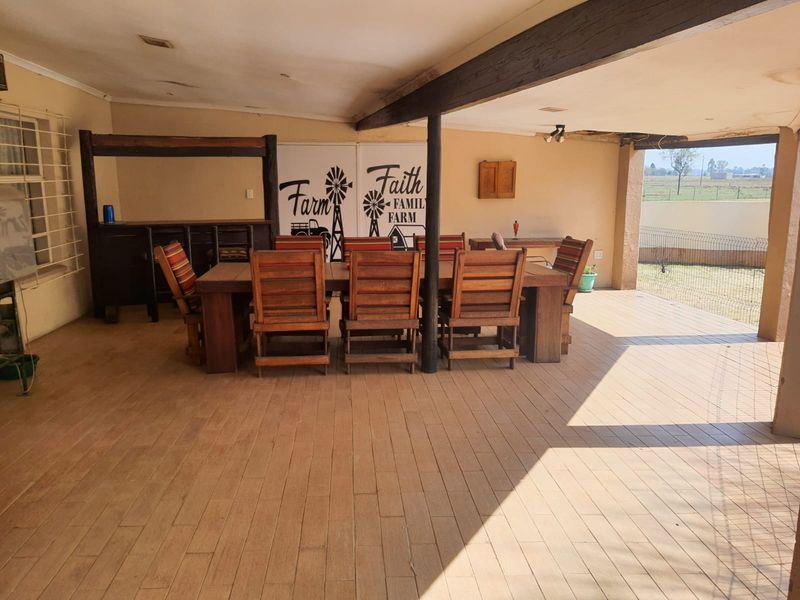 3 x Beautifull Homes On A 2.2 Hectar Plot In Dreamlands, Next To Roshnee. - Photo 2