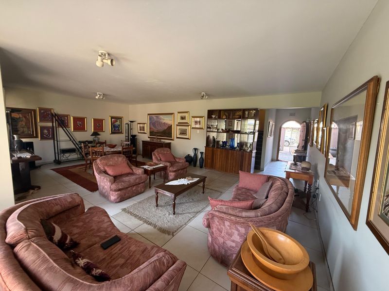 Townhouse for Sale/Rent – Spacious & Modern Living! - Photo 10