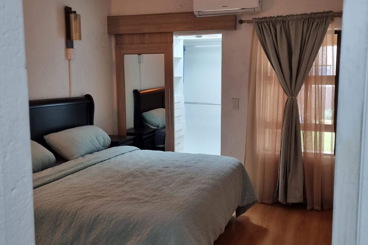 Stylish 3-Bedroom Townhouse with Pool, Tennis Court & 24-Hour Security - Photo 3