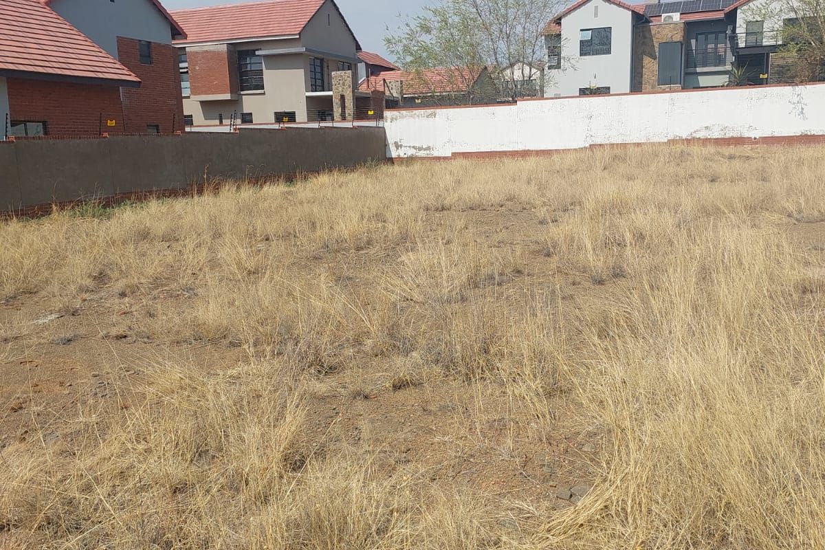 Northern Suburb Gem! Your Dream Begins Here - Photo 4