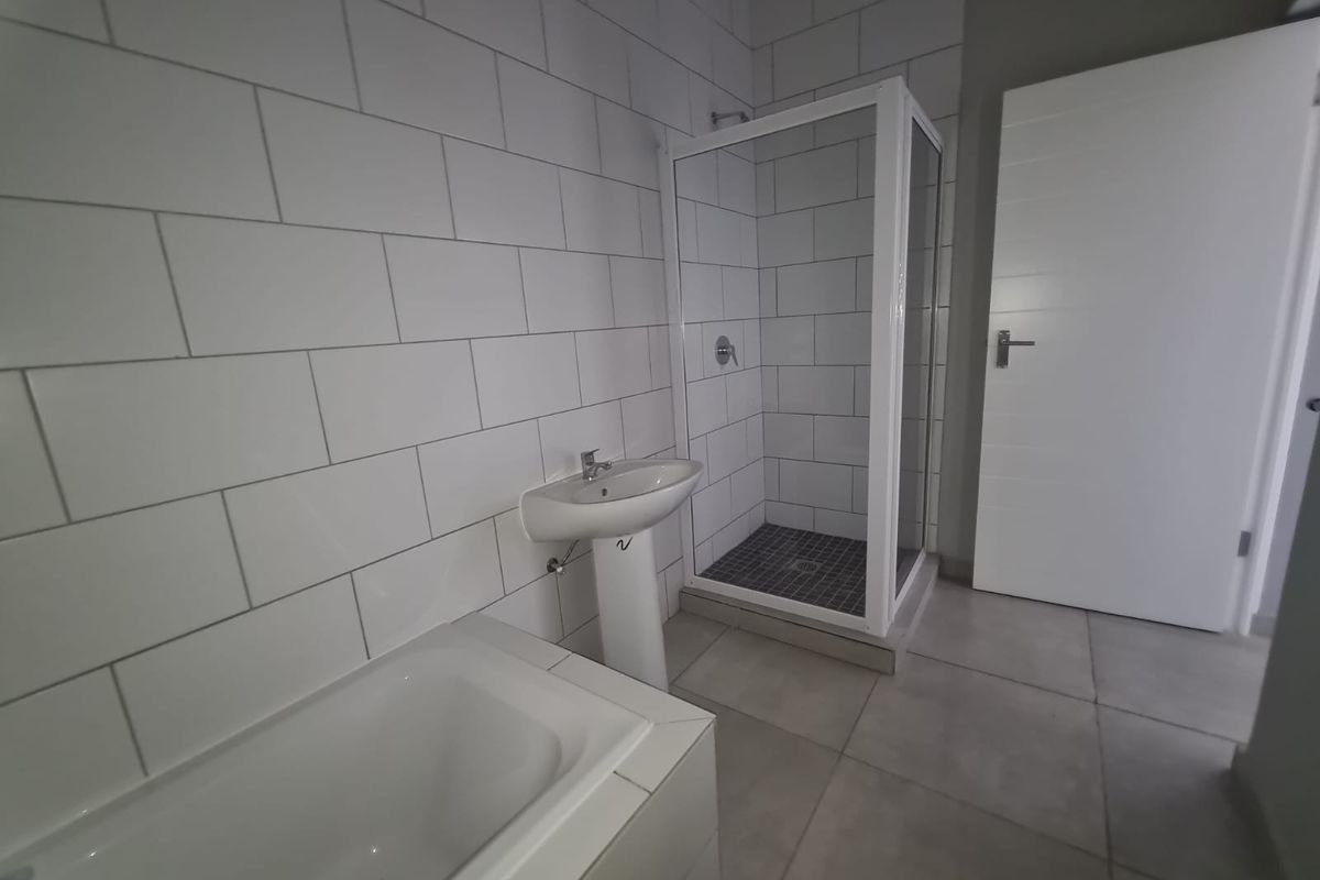 Lock-Up-and-Go Living with Built-In Braai – 2-Bedroom Townhouse - Photo 4