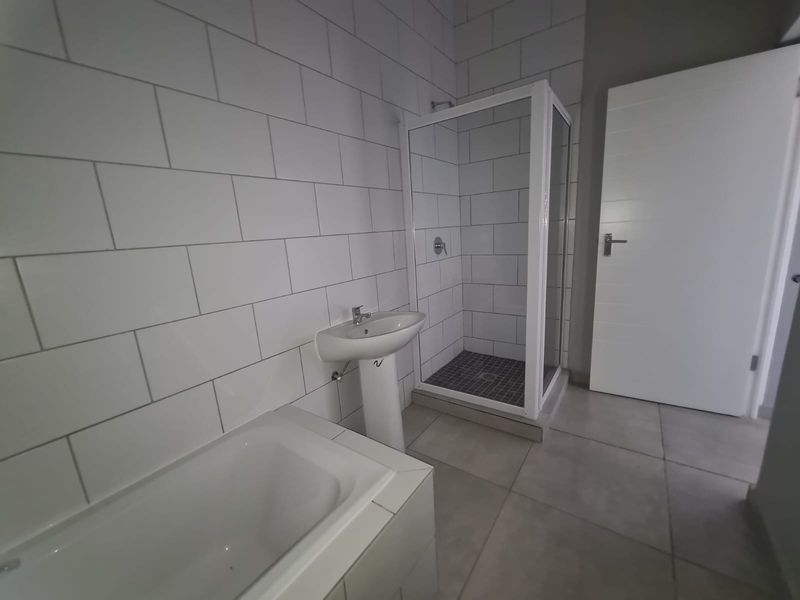 Lock-Up-and-Go Living with Built-In Braai – 2-Bedroom Townhouse - Photo 4