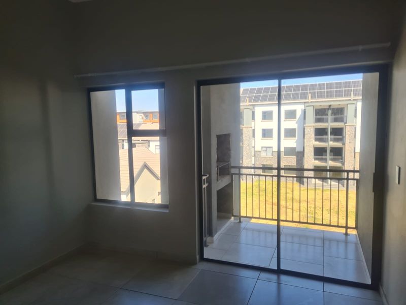 Lock-Up-and-Go Living with Built-In Braai – 2-Bedroom Townhouse - Photo 3