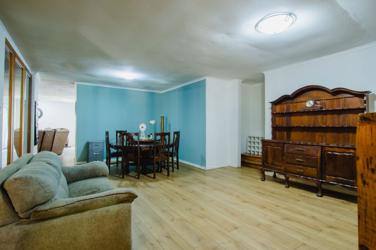3 Bed Family Home Faerie Glen - Photo 4