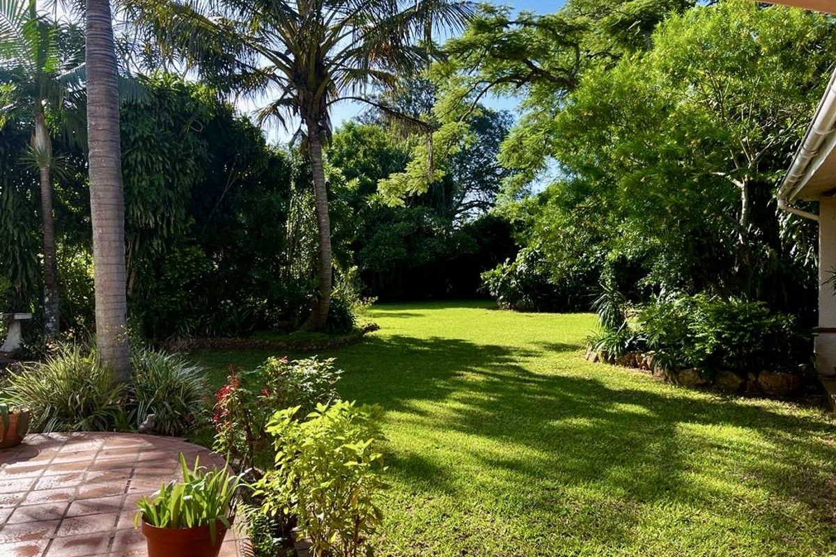 Upmarket Rustic Retreat in a Tranquil Country Setting - Photo 2