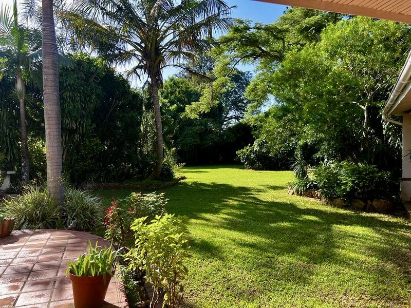 Upmarket Rustic Retreat in a Tranquil Country Setting - Photo 2