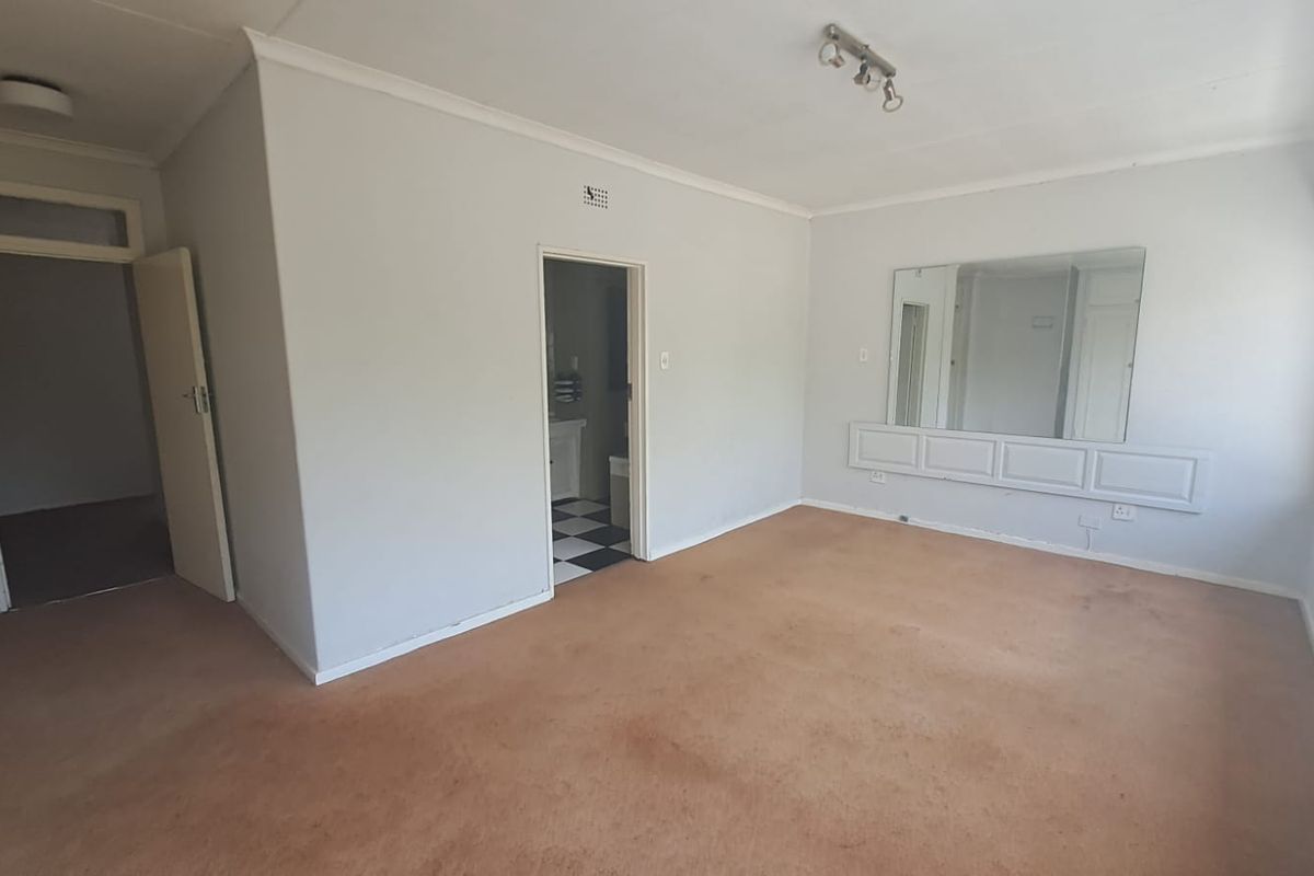 Spacious Home with Endless Potential – Three Rivers Proper - Photo 5