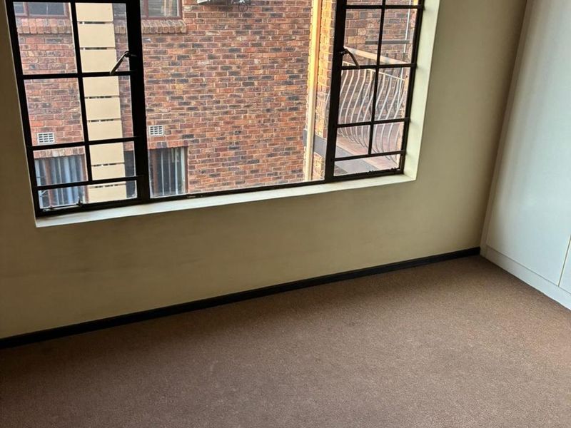 Beautiful 2 bedroom apartment in Sonneveld, Sunset Boulevard - Photo 6